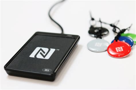 NFC write and read tags 